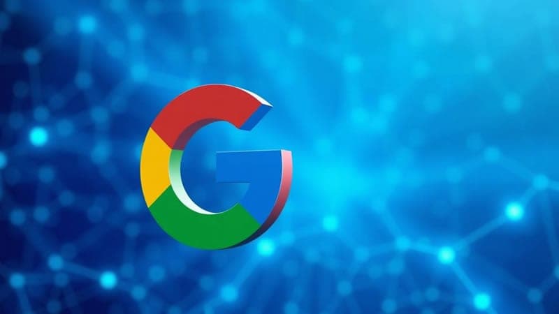 Логотип Google на фоне поисковой строки и элементов интерфейса ИИ-поиска